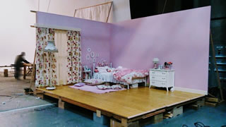CM美術セット製作・施工「 女の子の部屋」
